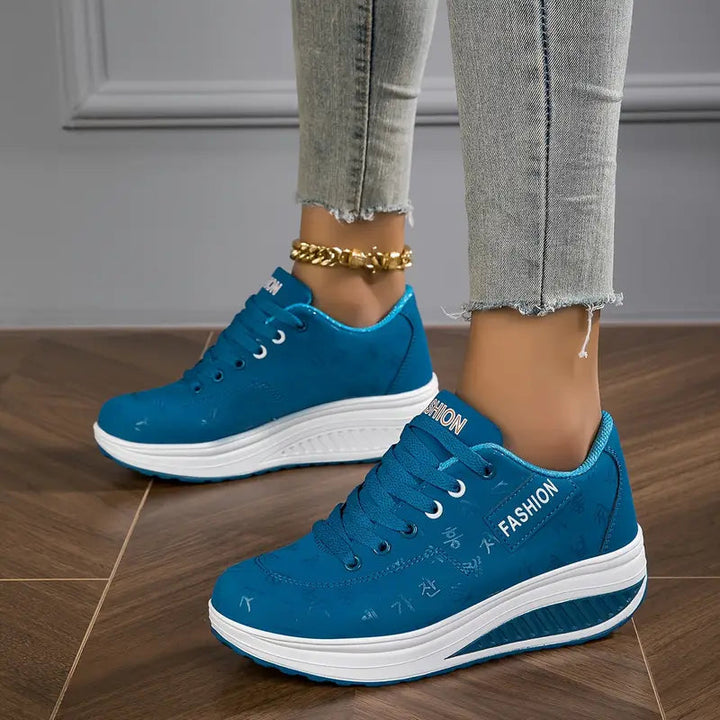LAILA™ | Orthopedic Trainers on a Breathable Platform