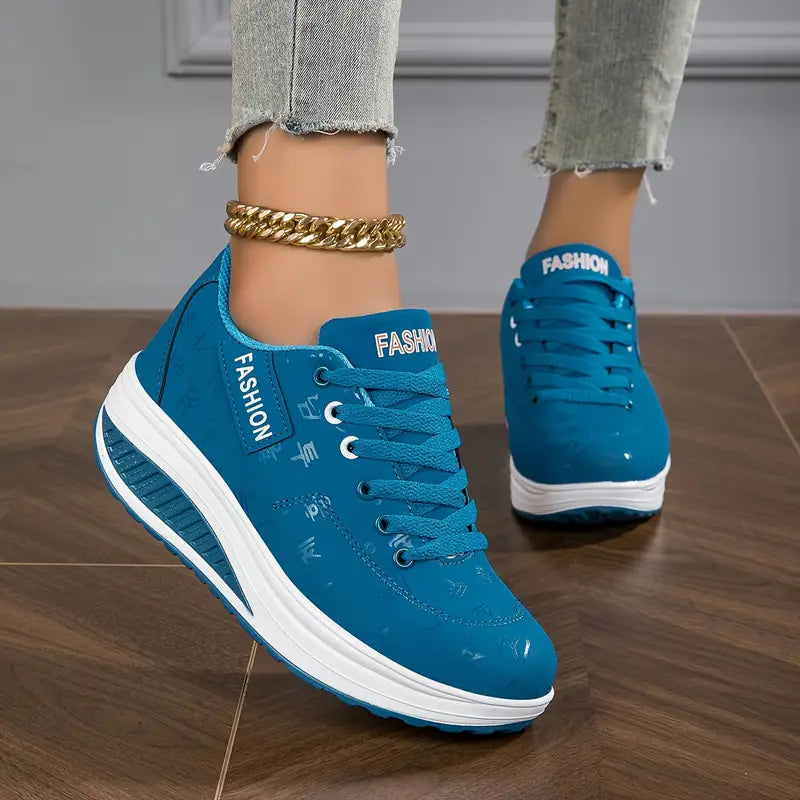 LAILA™ | Orthopedic Trainers on a Breathable Platform