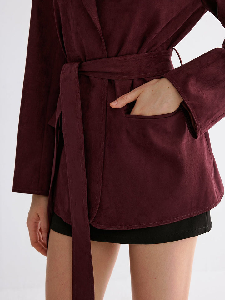 Minimal Belted Blazer