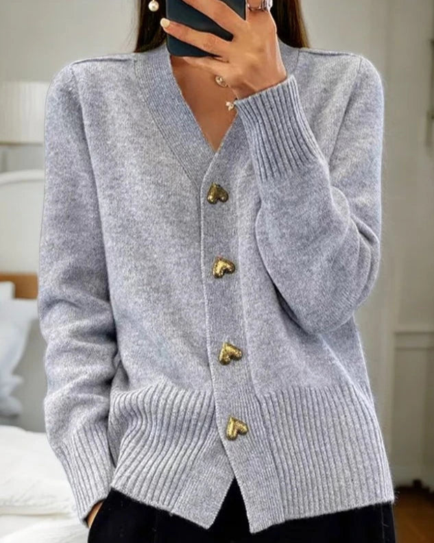 BEATRICE | HEART BUTTON CARDIGAN FOR WOMEN