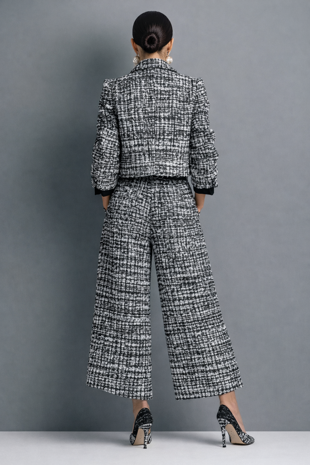 VALENTINA | STRUCTURED TWO-PIECE SET FOR WOMEN