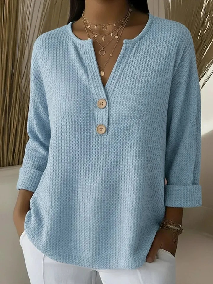 LUCINDA | HENLEY BUTTON TOP